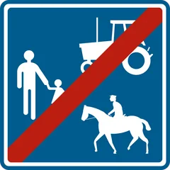 Panneau F101c : Fin du chemin réservé aux véhicules agricoles, aux piétons, cyclistes, cavaliers et conducteurs de speed pedelecs (piéton cavalier tracteur)