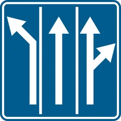 Panneau F13 : Signal annonçant des flèches sur la chaussée et prescrivant le choix d'une bande de circulation (3 directions)